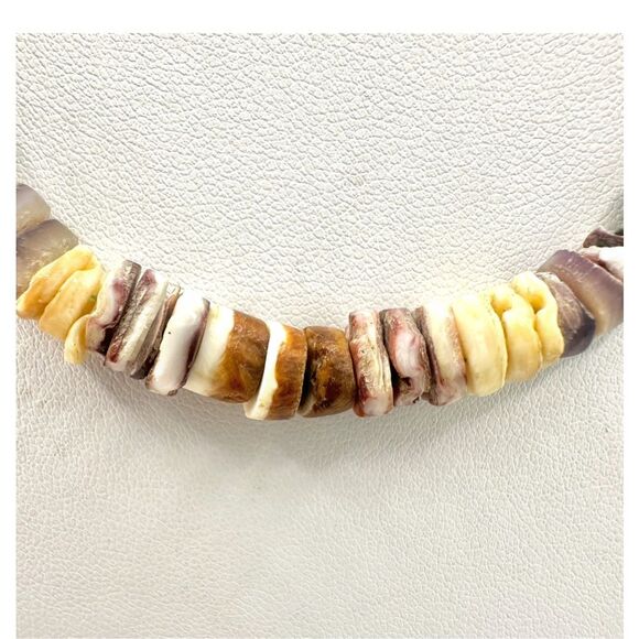 Vintage Shell & Turquoise Heishi Necklace – Handcrafted Southwest Style - Picture 3 of 10